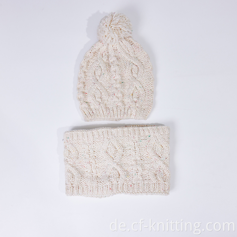 Cf M 0050 Knitted Hat 1